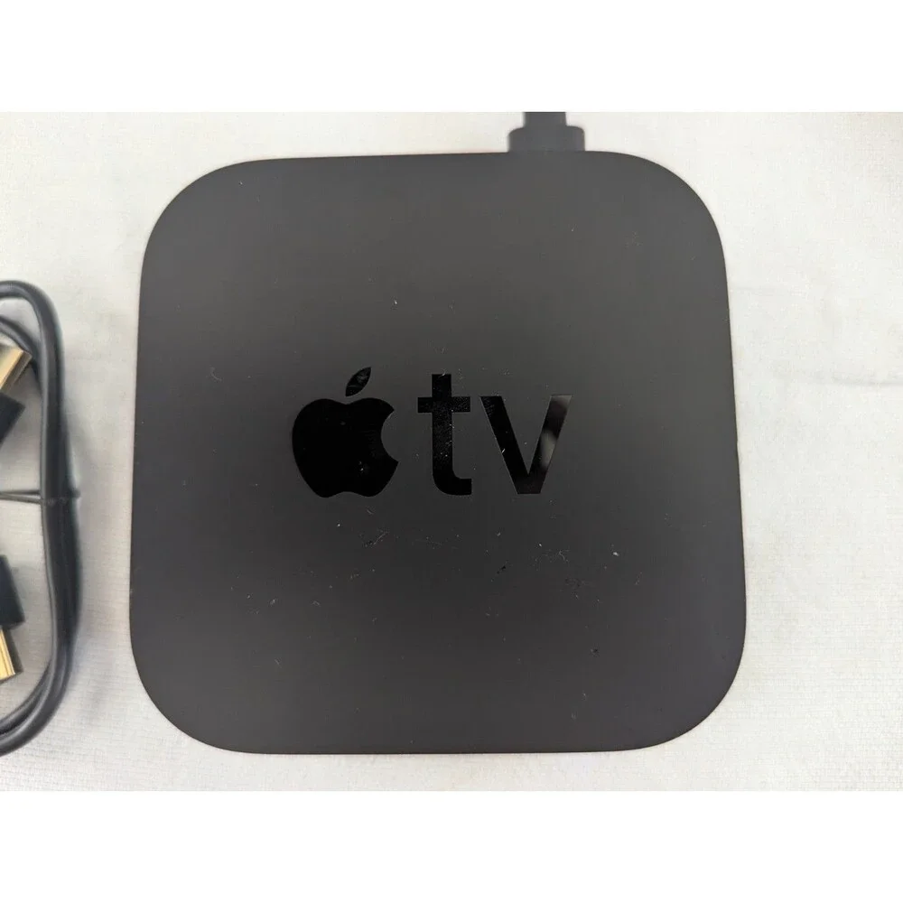 AppleTV 4K 1st Gen 32gb 2017 Model A1842 (w/ A2854 Remote, Power Cord, & HDMI)